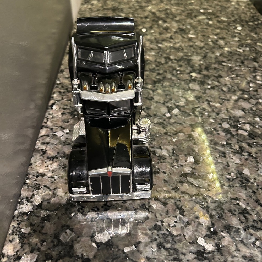 kenworth Black and Silver Model Truck